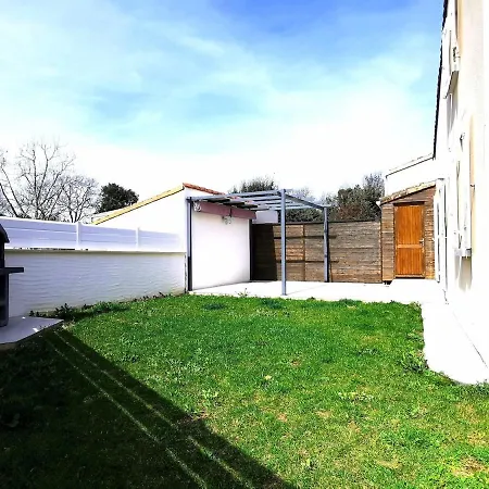 Sur - Royan Tres Proche De L'ocean *